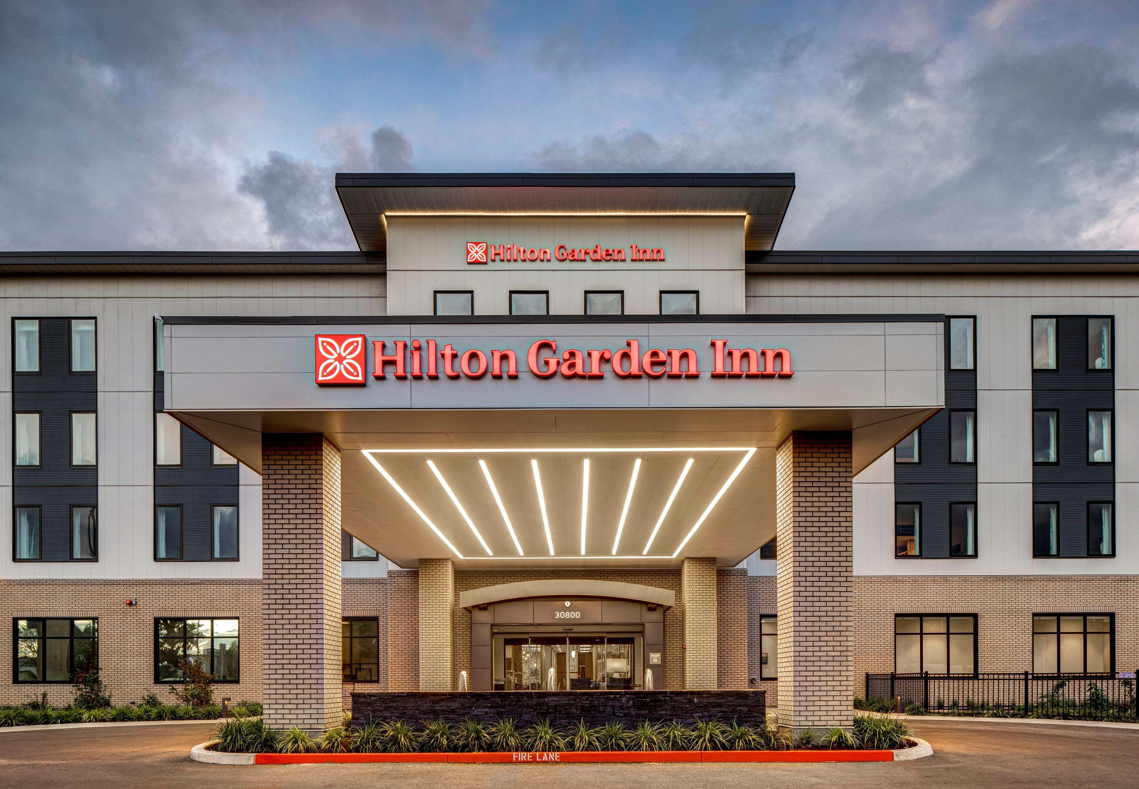 Hilton Garden Inn Wilsonville Portland Exterior photo