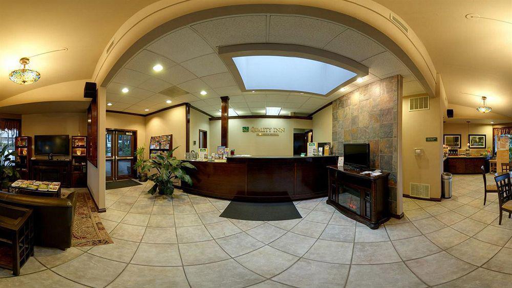 Hilton Garden Inn Wilsonville Portland Exterior photo