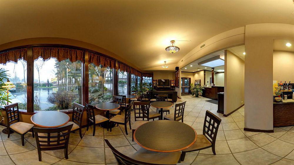 Hilton Garden Inn Wilsonville Portland Exterior photo